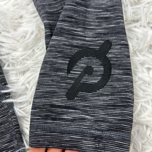 Lululemon Align Crop *21" Wee Are From Space Dark Carbon Ice Grey - Picture 2 of 7